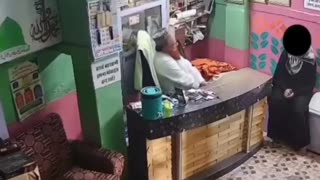 Jaipur Maulana’s Tantra-Mantra Sex Scandal Rocks Jodhpur, Police Hunt On