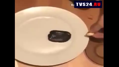 How GRAPHENE OXIDE reacts to GARLIC & GOLD