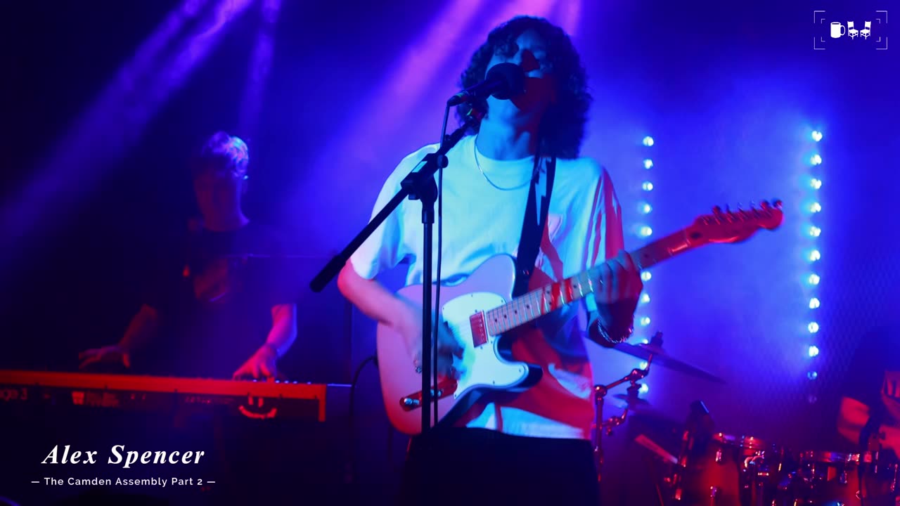 Alex Spencer live at 'THE Camden Assembly' - Part 2 | Cupchairs.com