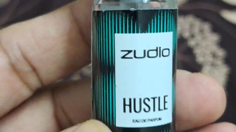 PROMOTING A HANDY PERFUME