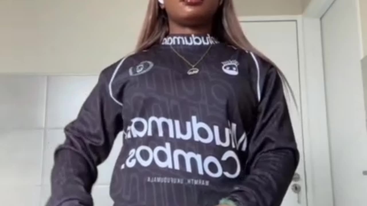 Smooth move in silence.