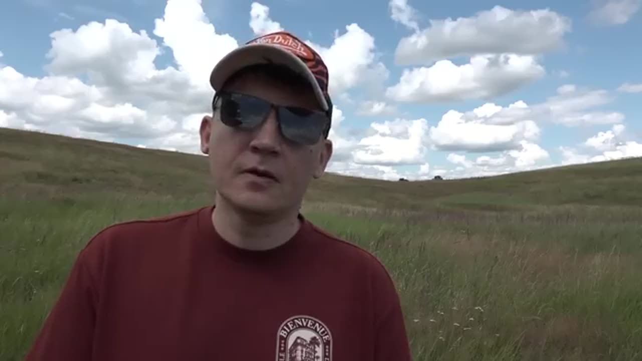 WIEDŹMA Z BALI (SŁOMY)