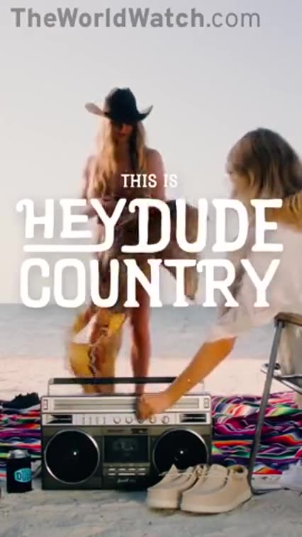 THESE SYDNEY SWEENEY ADS ARE JUST TARGETED AT DESTROYING LIBERAL MINDS AT THIS POINT❗