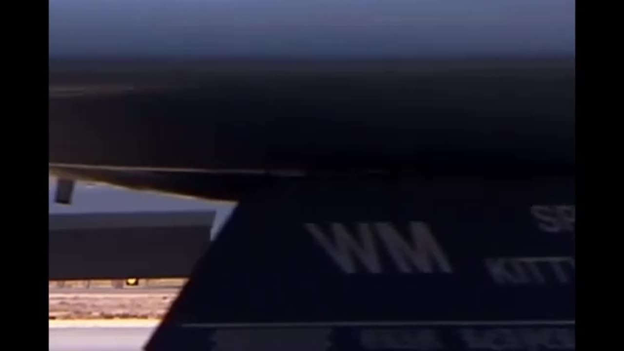 Legendary Huge Stealth Bomber #B2 Spirit Just Took Off #Aviation #Avgeeks #AeroArduino