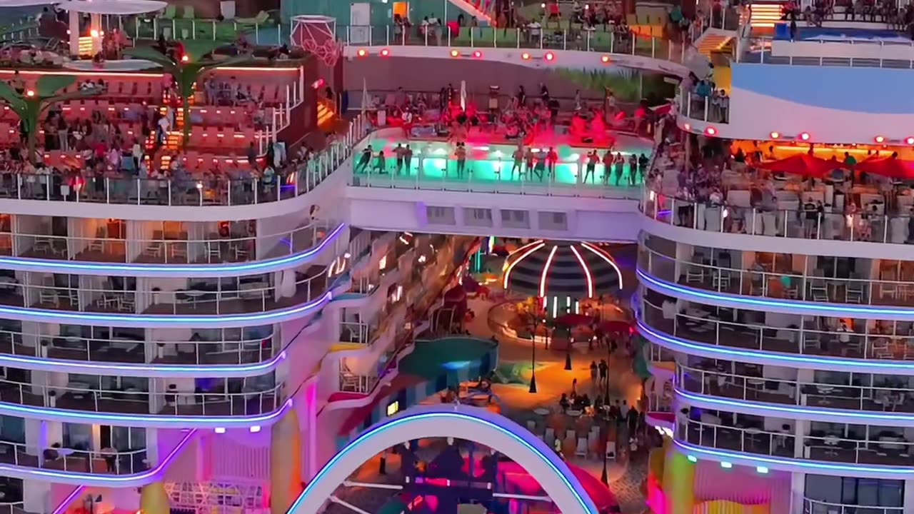 Sailing in Splendor The $2 Billion Luxury Cruise Experience