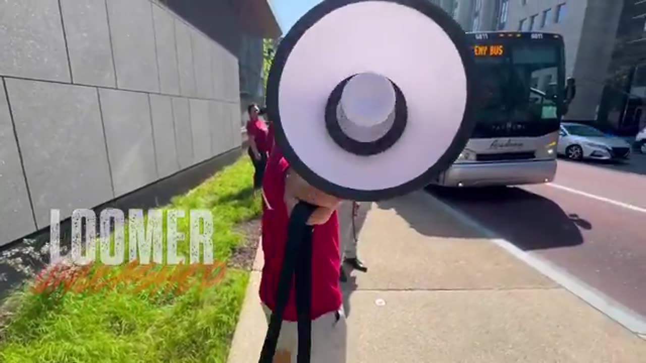 Radical left protesters were just caught on camera by @LoomerUnleashed