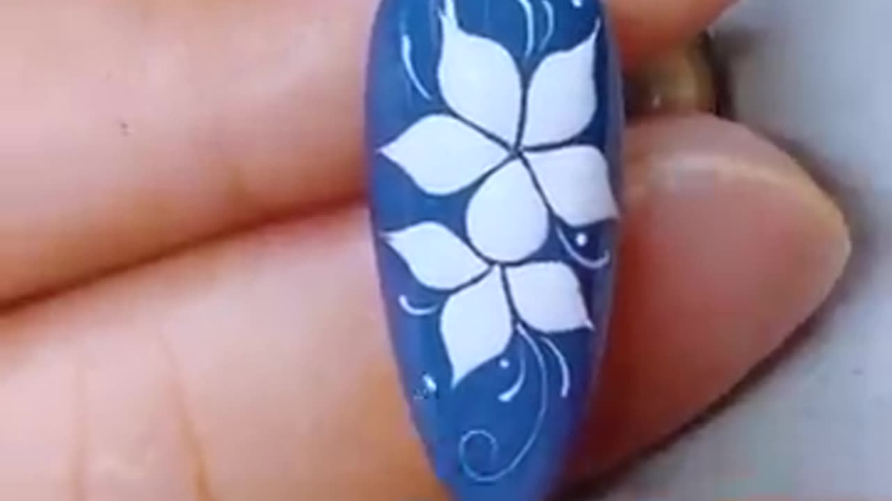 beautifil nails art