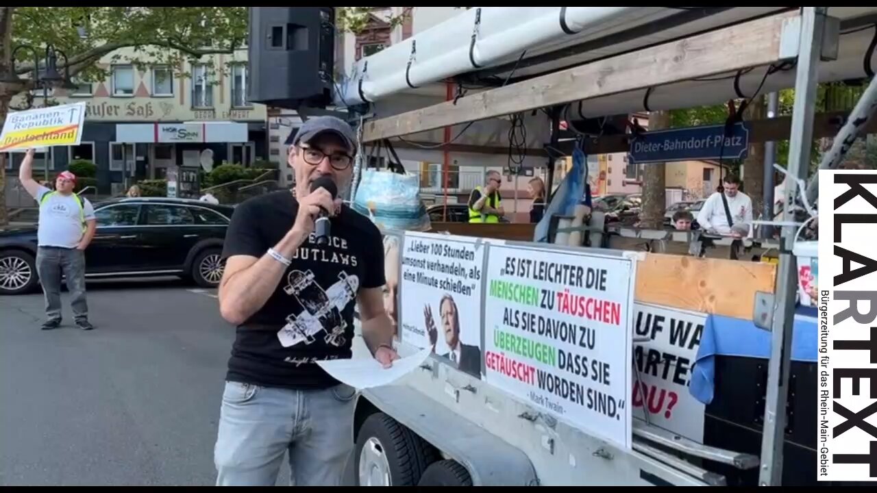 Zwischenkundgebung Montagsdemo