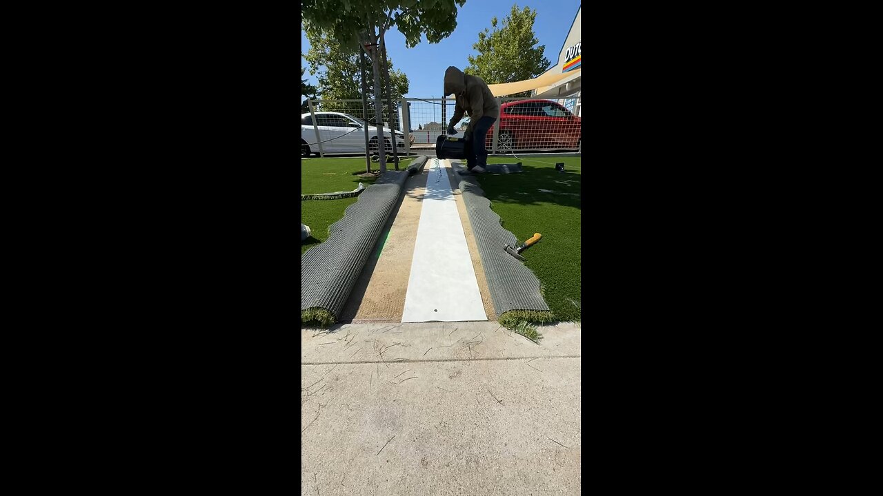 Seaming Turf