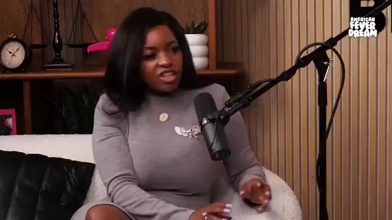 Rep. Crockett claims Republicans are "inherently" violent, citing the KKK's alignment with the GOP.