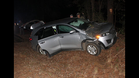 DRIVER SLAMS INTO TREE, PROVIDENCE TEXAS, 12/14/25...