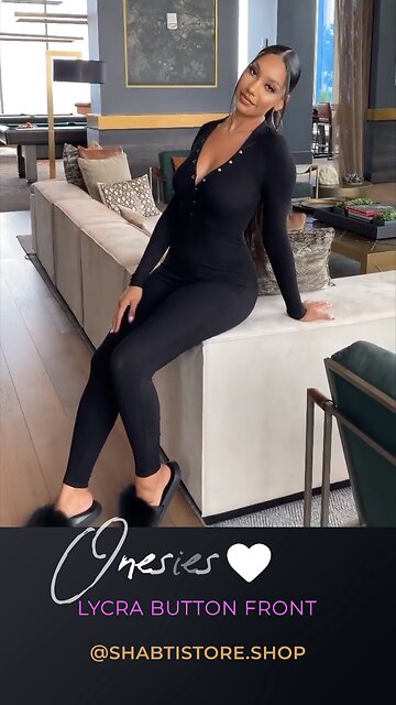 Luxury Lux V-Neck Full Sleeve Lycra Button Front Onesie🖤