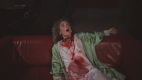 The Crimson Widow TRAILER - gold-digger murderer stabbed in belly and has throat cut