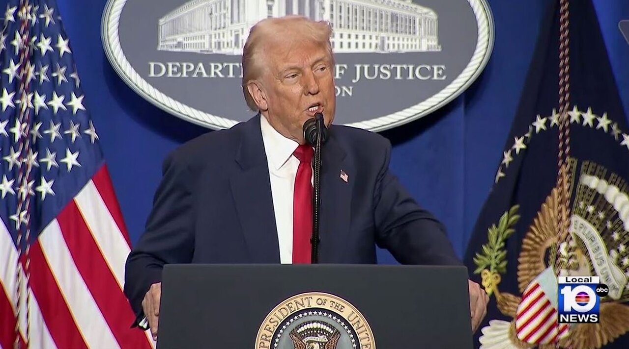 Trump Vows to 'Expel Rogue Actors' in Political Speech at DOJ