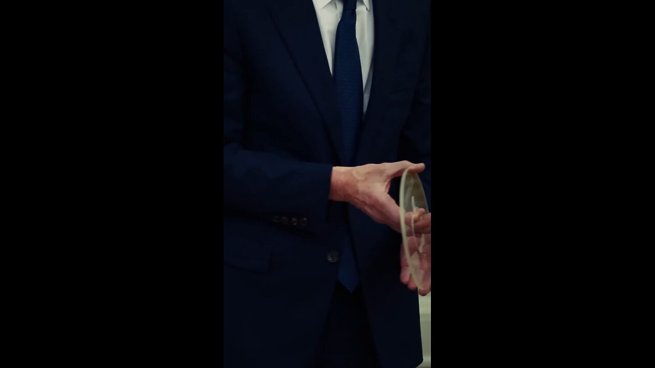 "Apple is announcing that it will invest $600 billion in the US - President Donald J. Trump