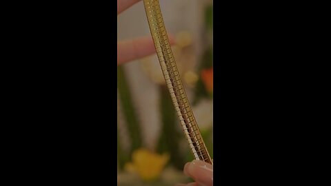 Gold plated bangle/bracelet