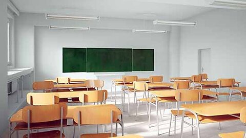 Charlotte Teacher Says Only Four Students Showed Up For Homeroom During ICE Operations