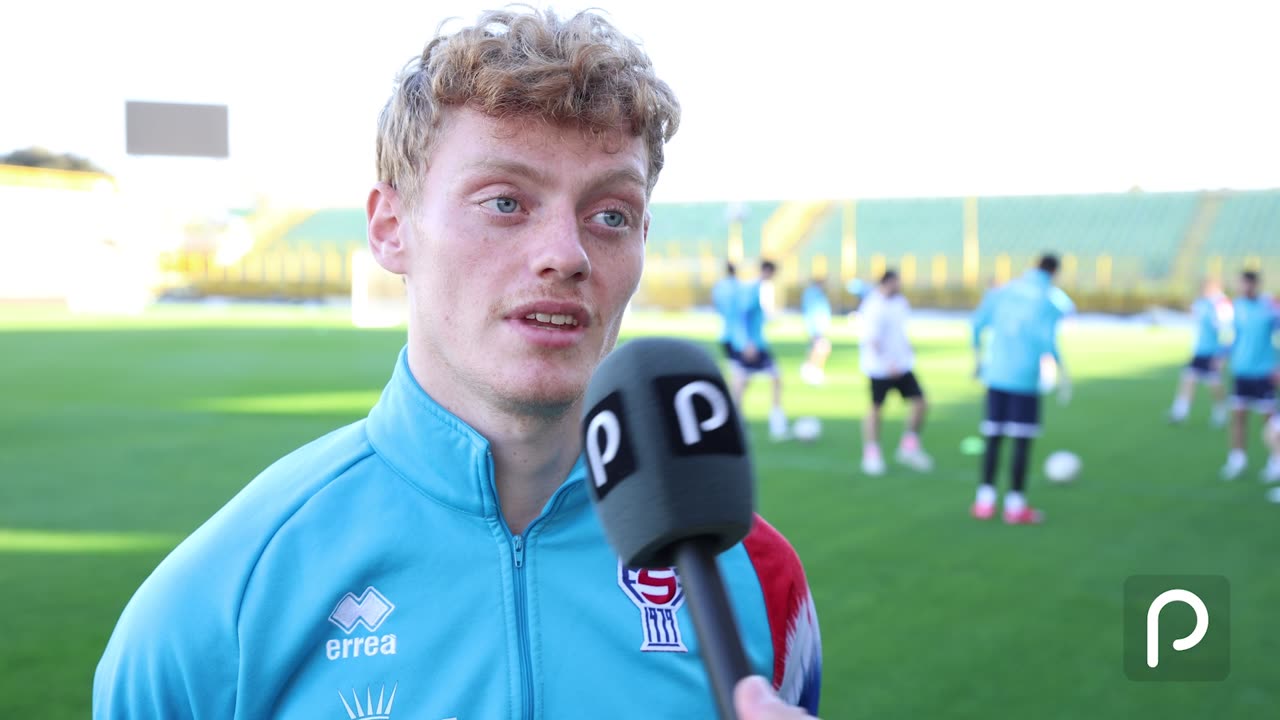 Martin Agnarsson áðrenn Kasakstan