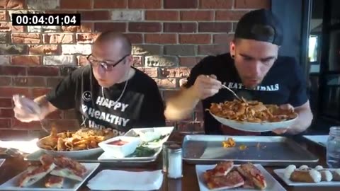 GIANT ITALIAN PASTA CHALLENGE IN NEW YORK (AUTHENTIC ITALIAN FOOD CHALLENGE) _ Man Vs Food