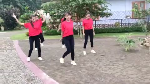 Nadiya Paar Song & Dance