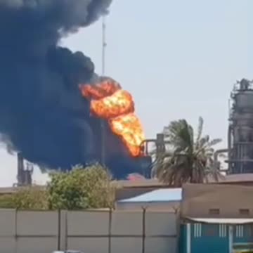 The “mysterious explosions” continues: Fire at the Abadan refinery, Iran.