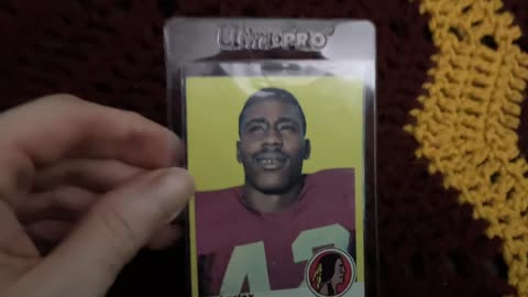 Redskins l Charley Taylor Card , TOPPS Football Card l 1969