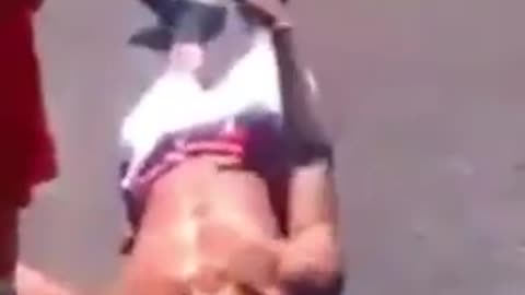 White Kid Beats Down Negro with No Shirt