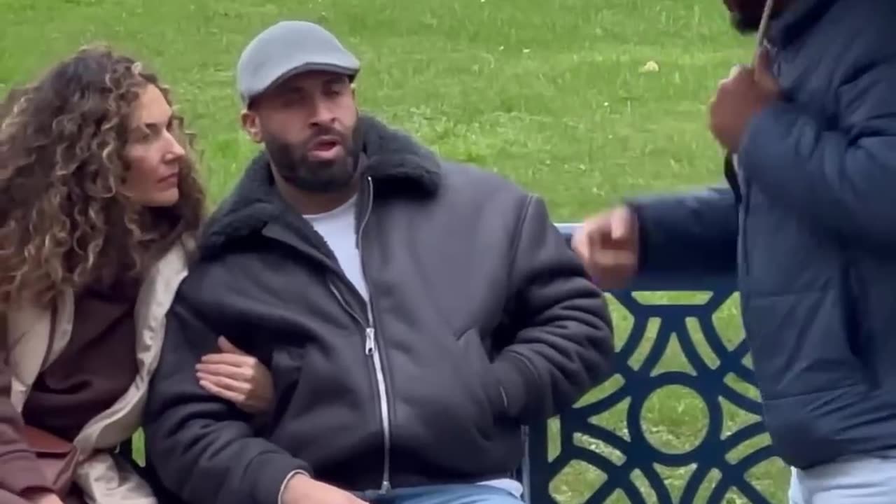 Angry man don’t like pranks😁