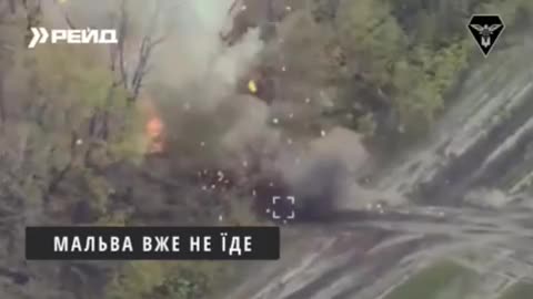 Insane Detonation of a Russian 152mm Heavy Gun Loaded Down with Ammunition