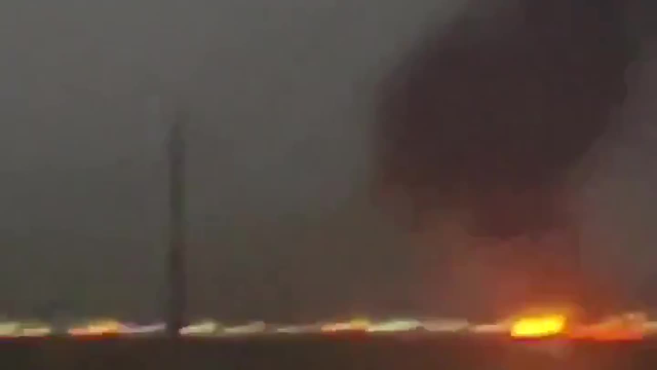 R A W S A L E R T S - 🚨#BREAKING： Israel has launched a second wave of airstrikes against I...