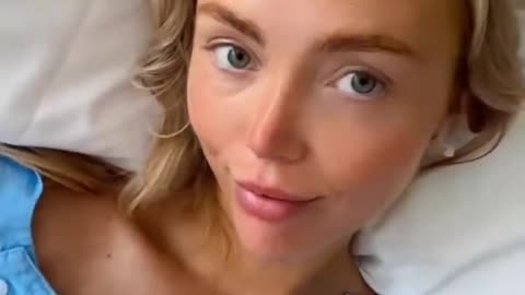 OnlyFans' Annie Knight - Beta Sex Kitten? - (Read Description)