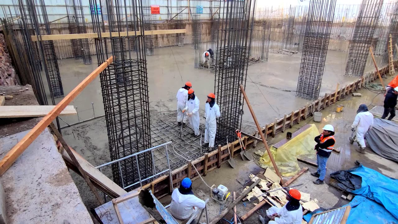 Obra Centro Comercial [22 Feb 2025]