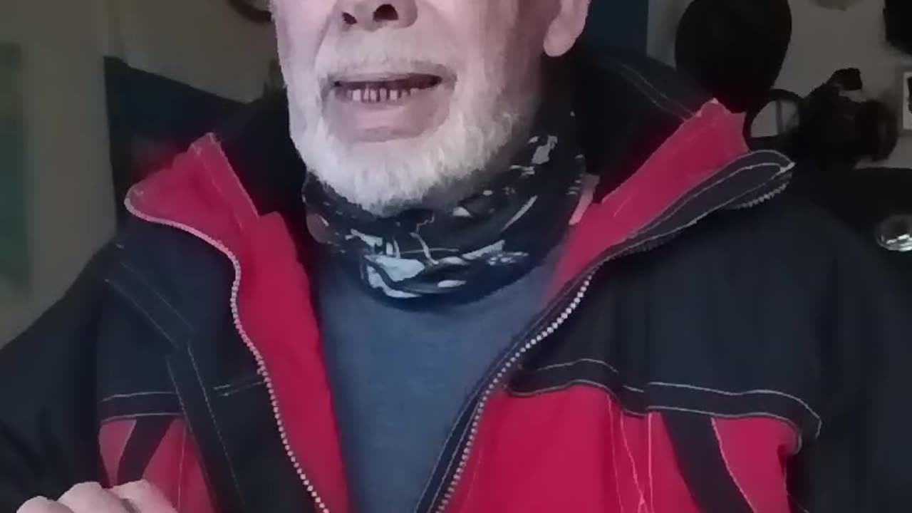 Wieder ein längeres Video. Ein Video das für mich vom Grunde her Zeitverschwendung ist