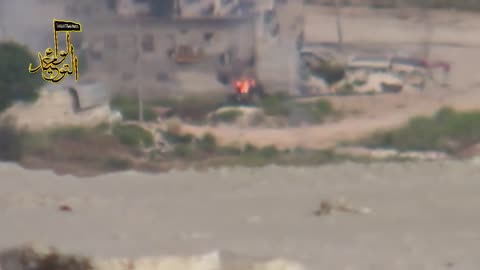 Syria War Ariha, Idlib, 1x T-72 destroyed 2013.05.10