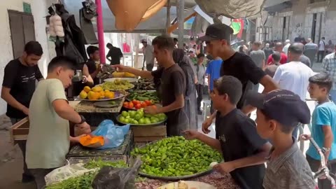 Israelis are disgusting! Look at them while Gaza starves.