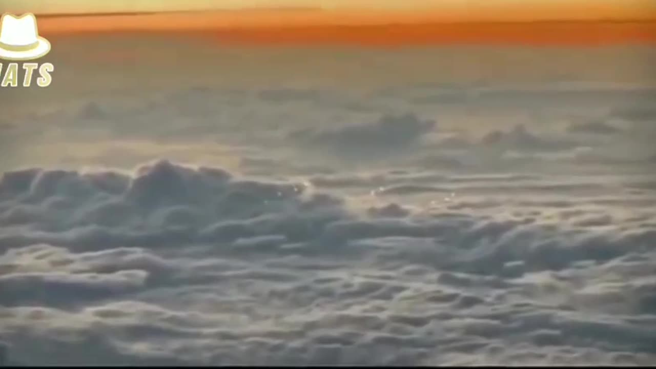 UFO Formation leaves pilot speechless.