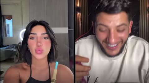 فتاة لبنانية