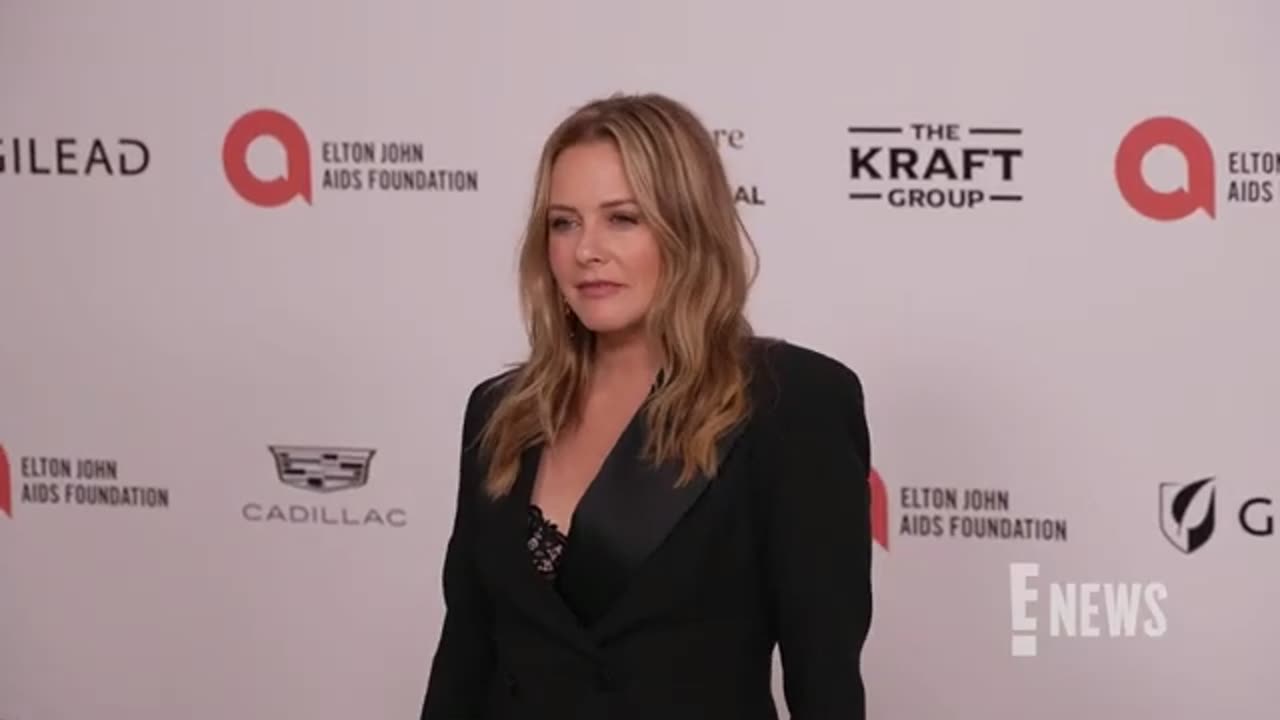 Alicia Silverstone Returns in ‘Clueless’ Sequel Series! | E! News