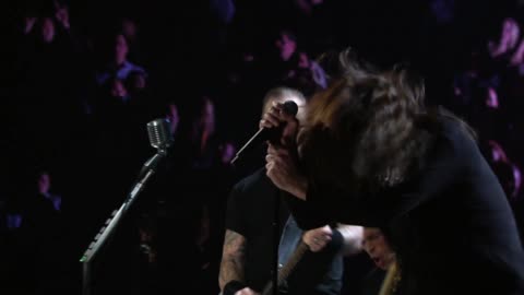 Iron Man / Paranoid with Ozzy Osbourne - Metallica (live)