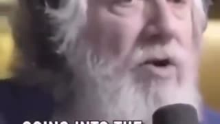 Randall Carlson demolishes the man-made climate change narrative in under a minute