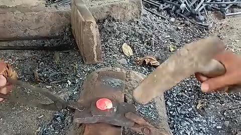 _blacksmith_shortvideo_for you