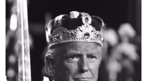 Vance posts King Trump