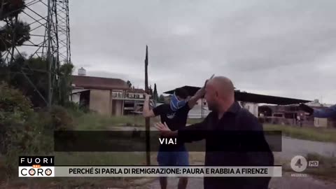 🇮🇹😡 An Italian news crew was attacked with glass bottles, brooms and other objects by North African