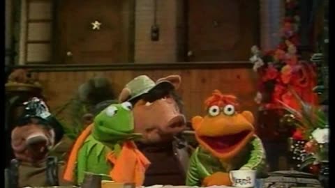 The Muppet Show - 519_ Chris Langham - Backstage #1 (1981)