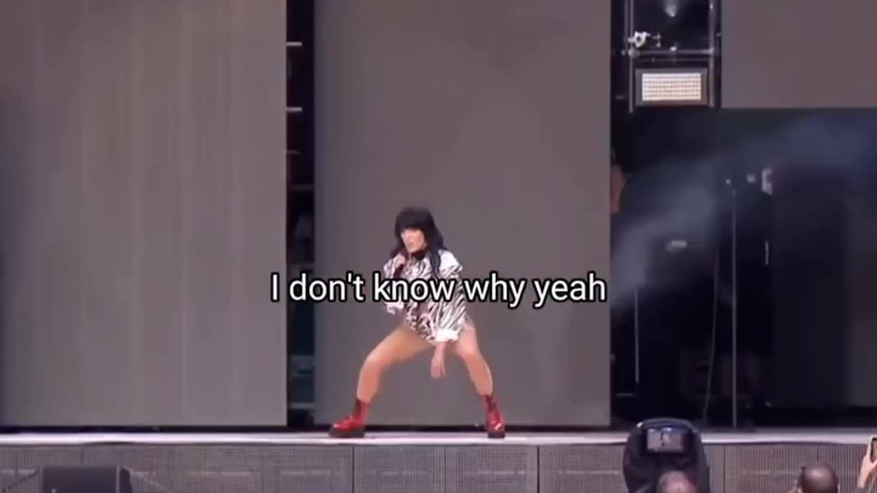 Halsey-Without me