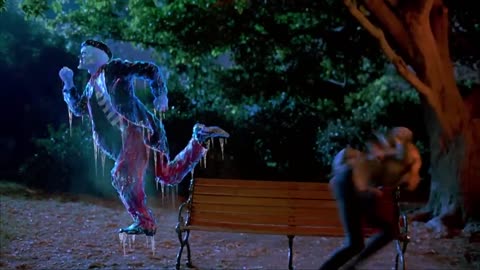 Stanley Charm the Police The Mask Video Clip Funny