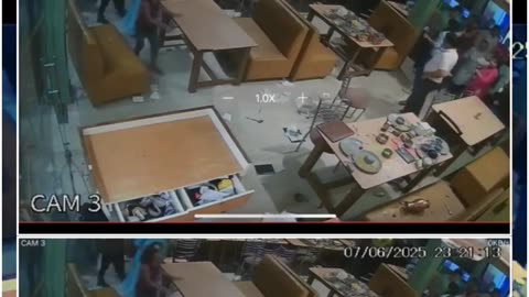 Food Delay Sparks Chaos: Ghaziabad Restaurant Turns Warzone Over Late Service!