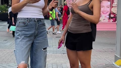 🔥 Alina’s Smile Says “Yes” — But Her Answers Hit Different 😏