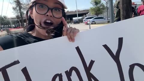 Clocking Out? Tesla 'Protesters' Left as Soon as Their Scheduled Protest Was Over