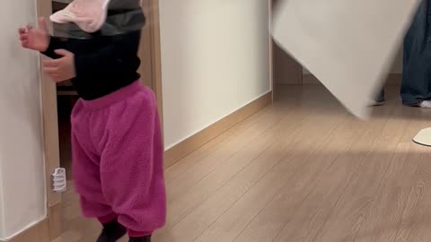 Toddler’s Cute Reaction to Tape Personality Test